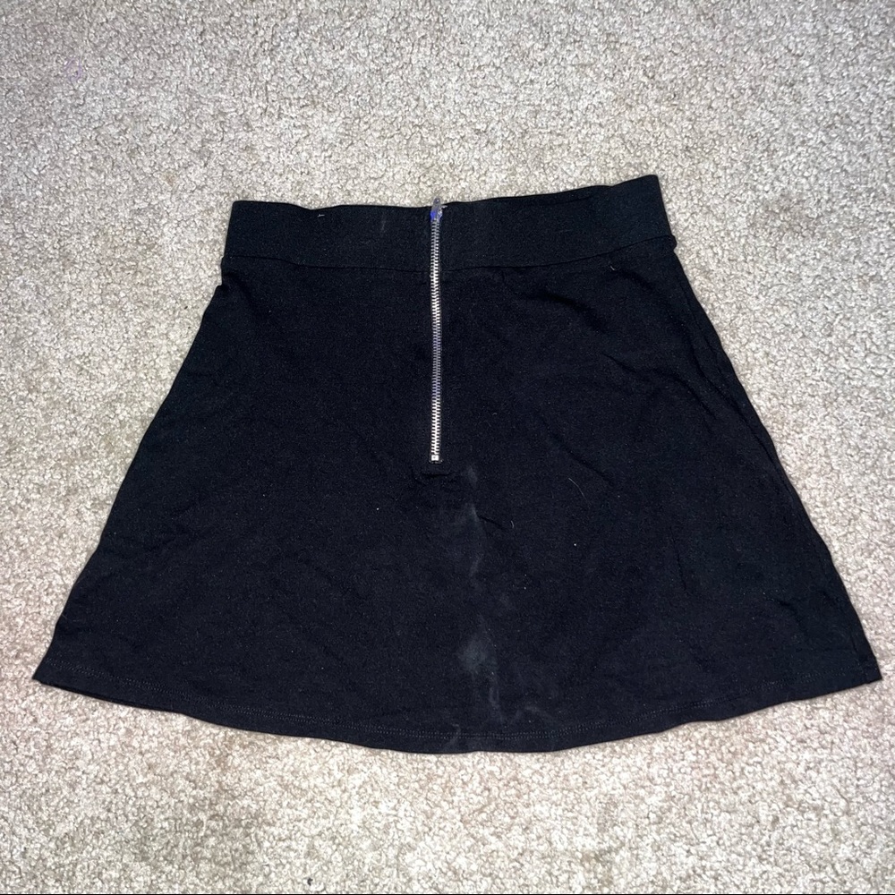 black zip skirt